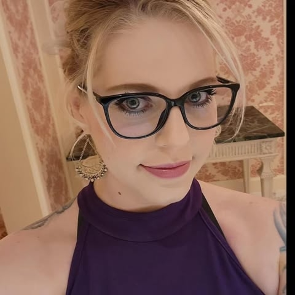 Meet your Posher, Aryn